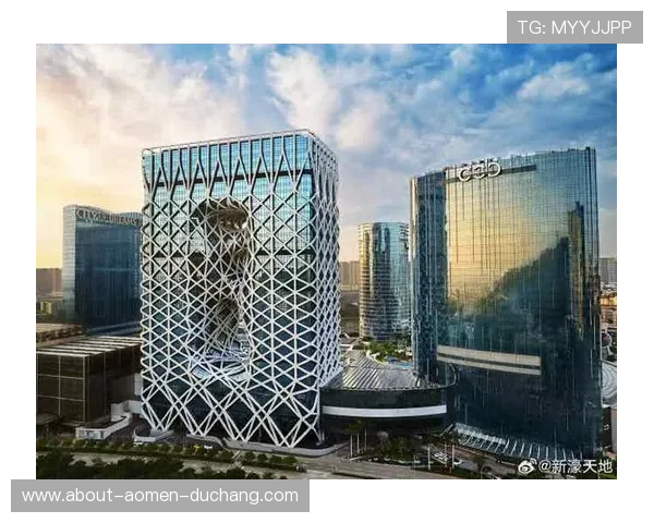 澳门新濠天地精彩纷呈的表演秀,带来视觉与感官的极致享受 澳门新濠天地精彩纷呈的表演秀,带来视觉与感官的极致享受