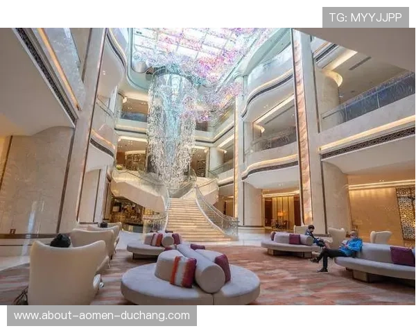 澳门银河赌场娱乐环境揭秘，豪华舒适的空间设计让你流连忘返